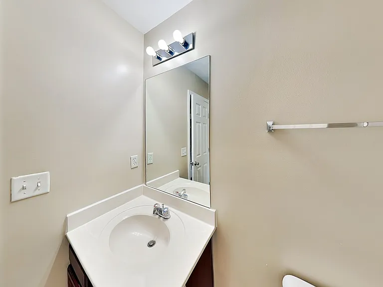 618 Maltese Dr — Photo 13