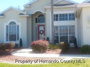 9342 Burnam Dr, Weeki Wachee, FL 34613