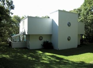 26 Fenmarsh Rd, East Hampton, NY 11937