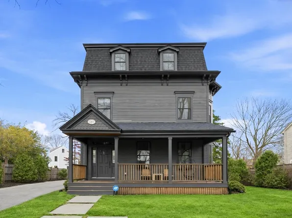 70 Walker St Floor 1, Newtonville, MA 02460