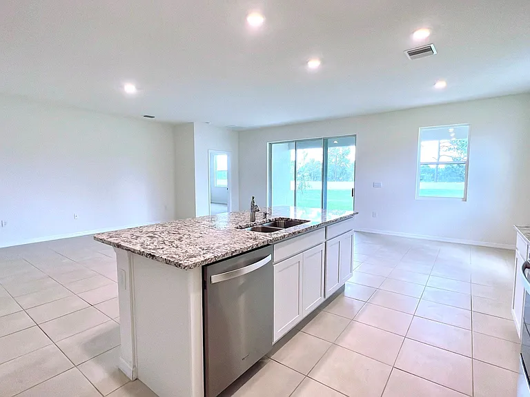 3539 Autumn Amber Dr — Photo 13