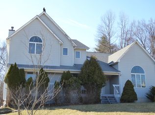 5 Janna Ct, Spring Valley, NY 10977