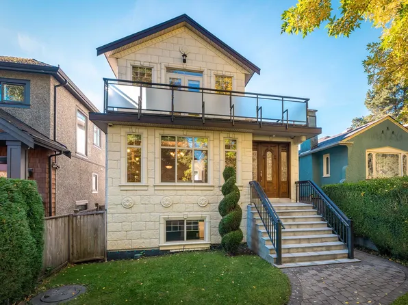 3716 W 17th Ave, Vancouver, BC V6S 1A2