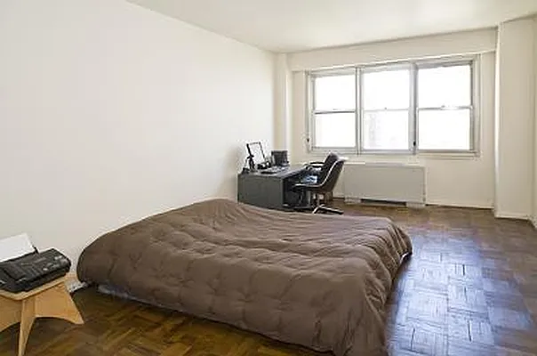 Sold by Corcoran | media 2