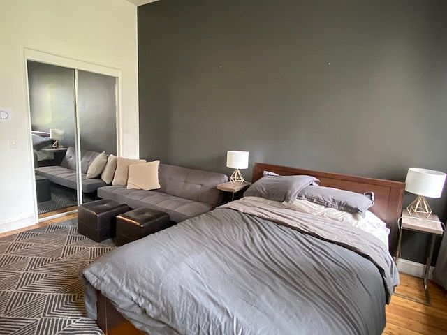 1st image of 340 W 48th St #4D