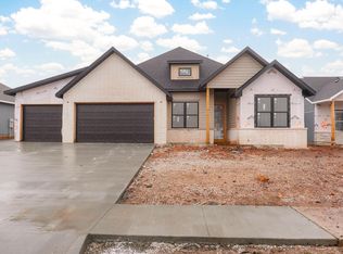 3051 W Edward St, Springfield, MO 65810