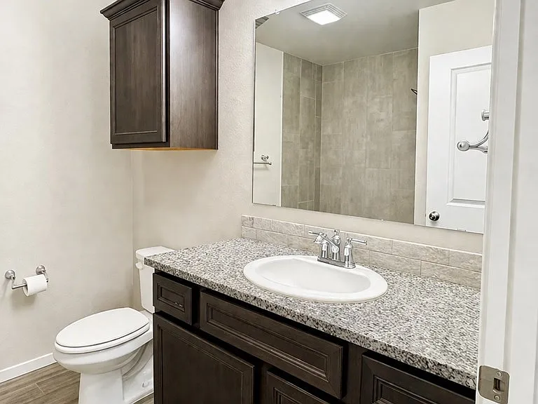 1212 Ash St — Photo 36
