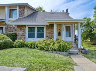 2899 Fairways Cir UNIT K, Saint Charles, MO 63303