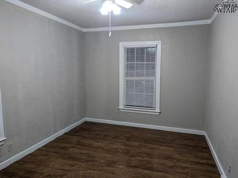 3208 Avenue Q — Photo 3