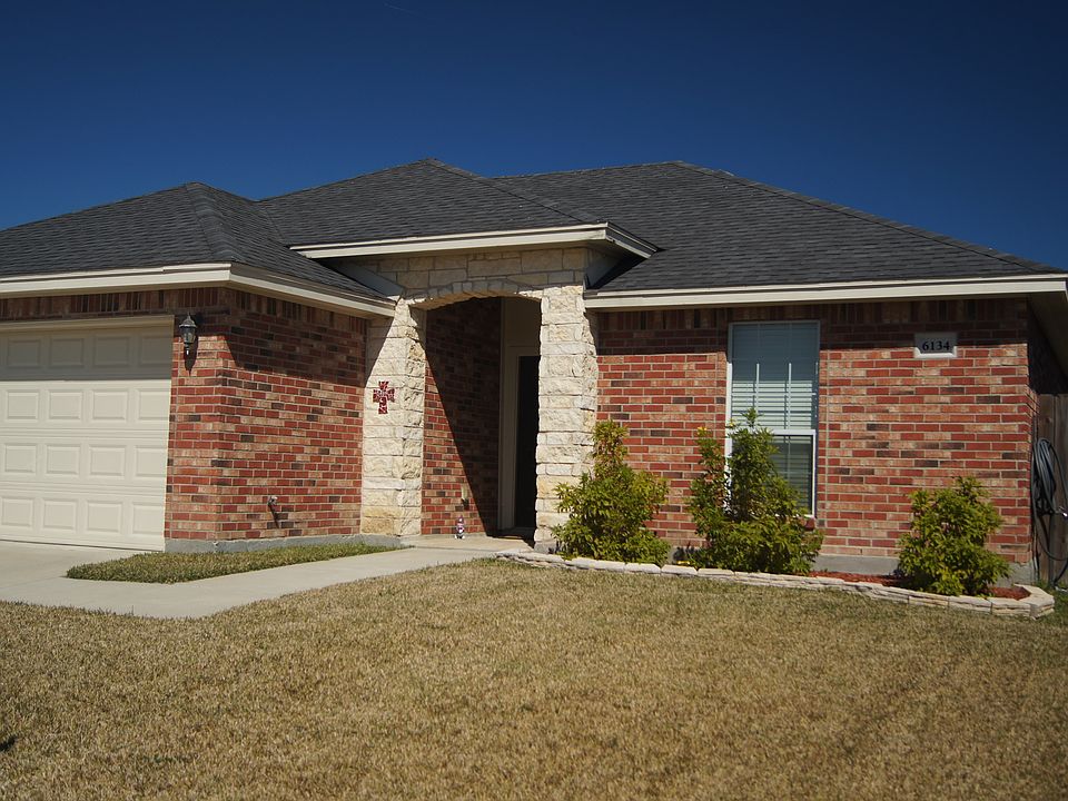 View from side walk