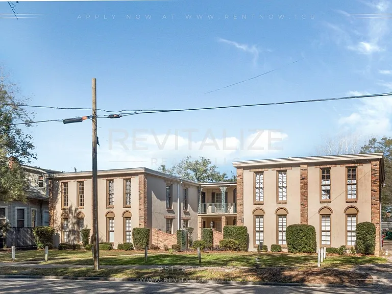 1504 Dauphin St #6 — Photo 7