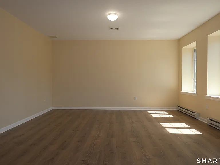 170 Scott Rd #C — Photo 8