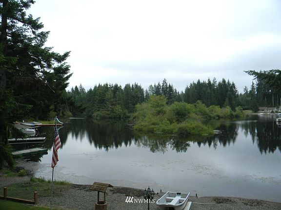 4th image of 2430 E St. Andrews Dr.
