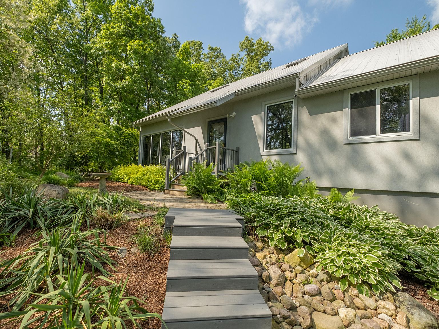 127 Southwood Dr, Jerome, MI 49249 Zillow