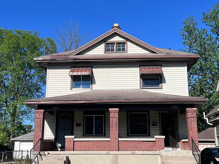 136 Willowwood Dr — Photo 1