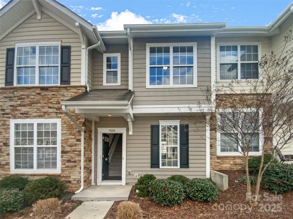 928 Copperstone Ln, Fort Mill, SC 29708