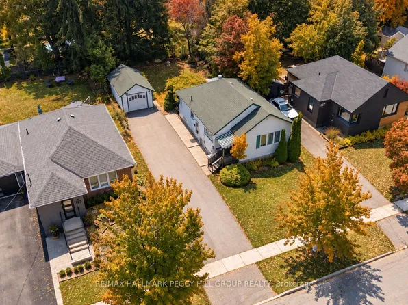 171 Codrington St, Barrie, ON L4M 1R9