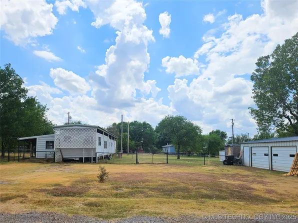 109 Paul Rd, Elmore City, OK 73433