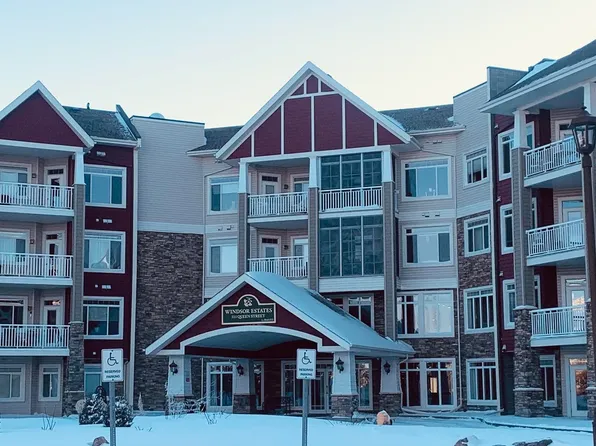 511 Queen St #116, Spruce Grove, AB T7X 0G4