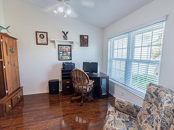 4th image of 5944 NW Favian Avenue