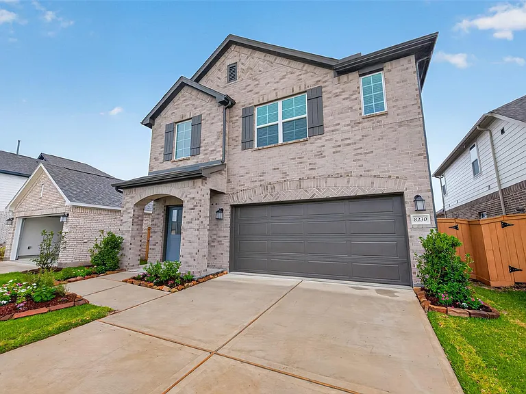 8230 Blue Shell Ln — Photo 3