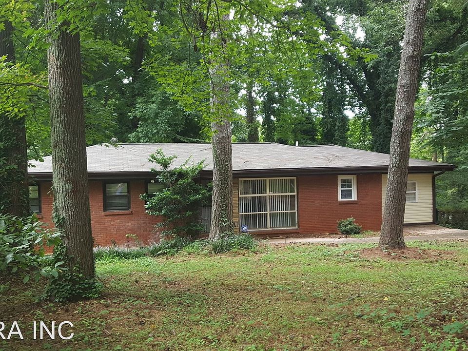 1st image of 3490 Primrose Pl