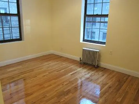 Rented by Corcoran | media 10