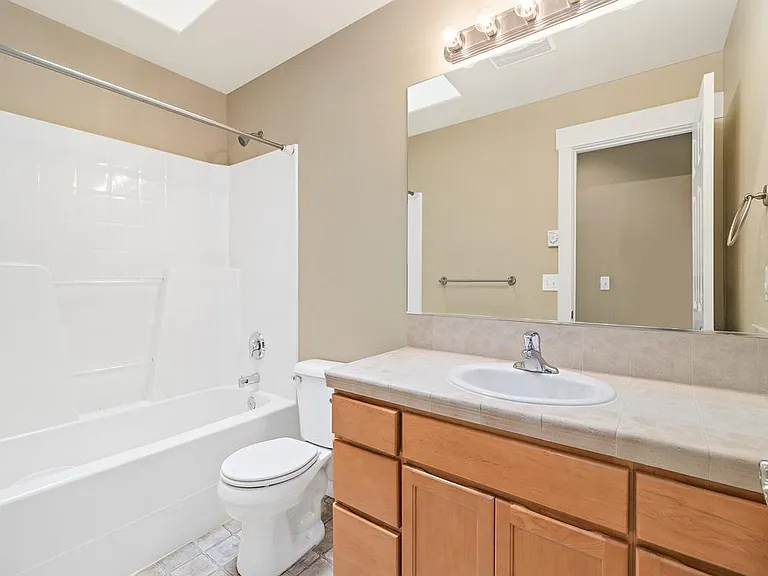 22709 44th Dr SE — Photo 20