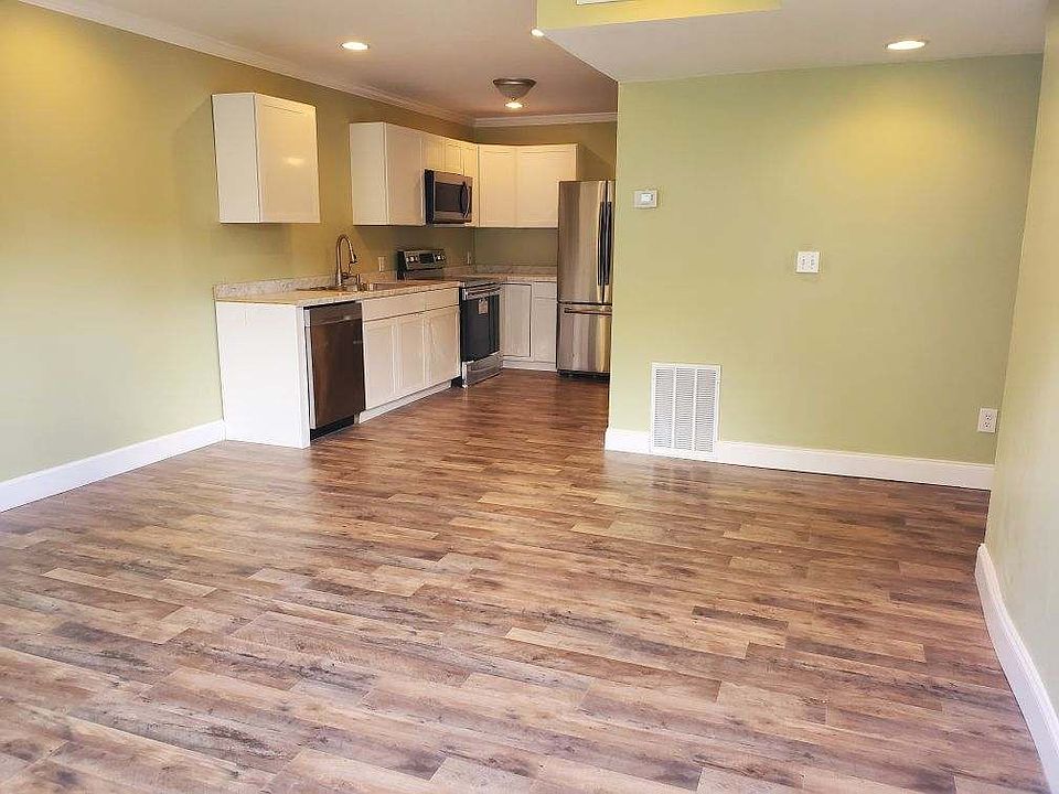1st image of 4344 Flat Stone Ln