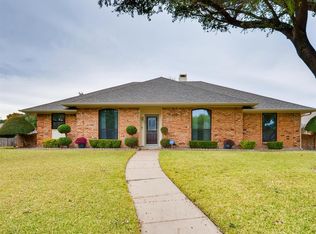 1315 Fawn Ridge Dr, Duncanville, TX 75137