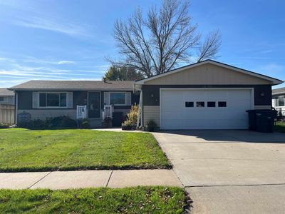 1206 E 7th St, Hastings, NE, 68901
