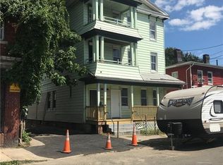 442 Carroll Ave, Bridgeport, CT 06607