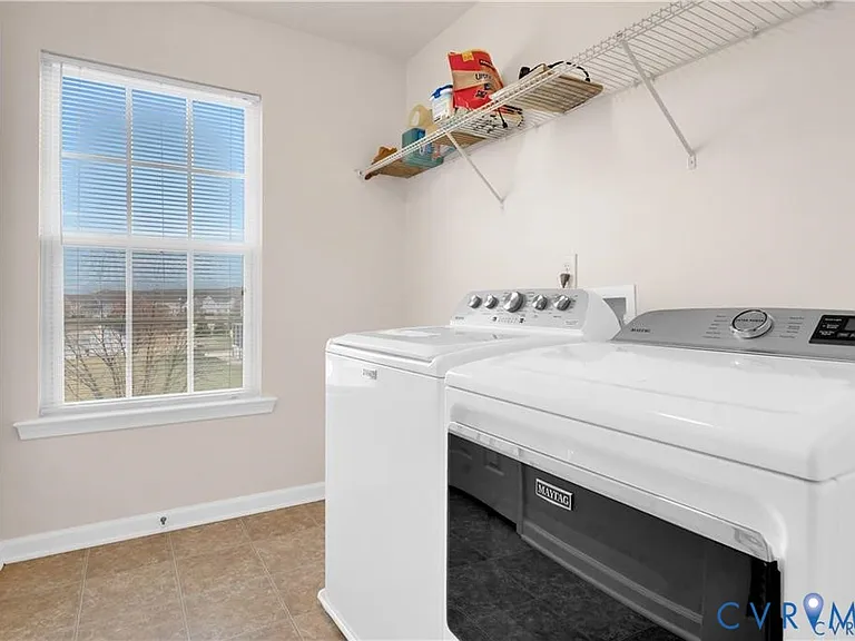 12206 Rotunda Ln — Photo 37