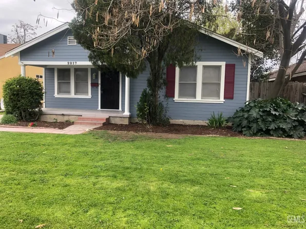 2217 Bank St, Bakersfield, CA 93304
