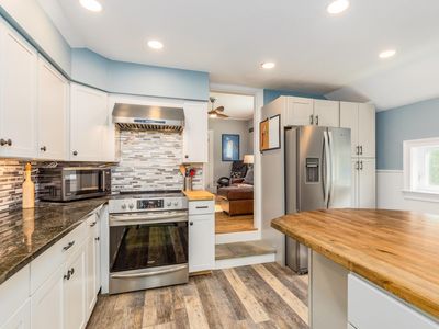 112 Cass Street #B, Portsmouth, NH, 03801