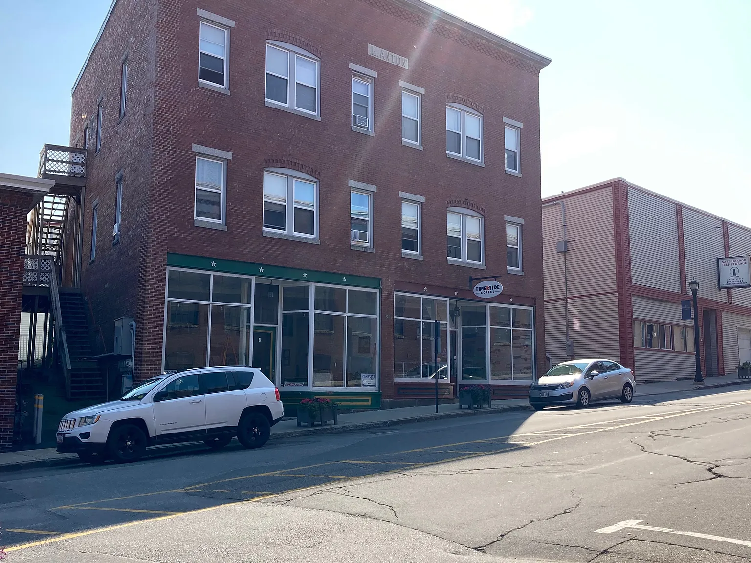 35 Main St — Photo 2
