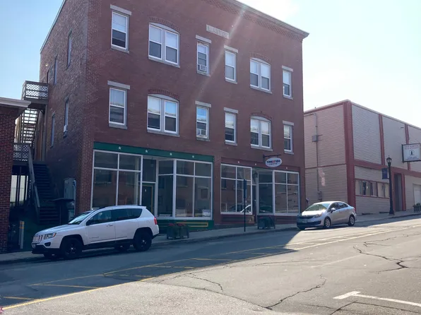 35 Main St #205, Biddeford, ME 04005