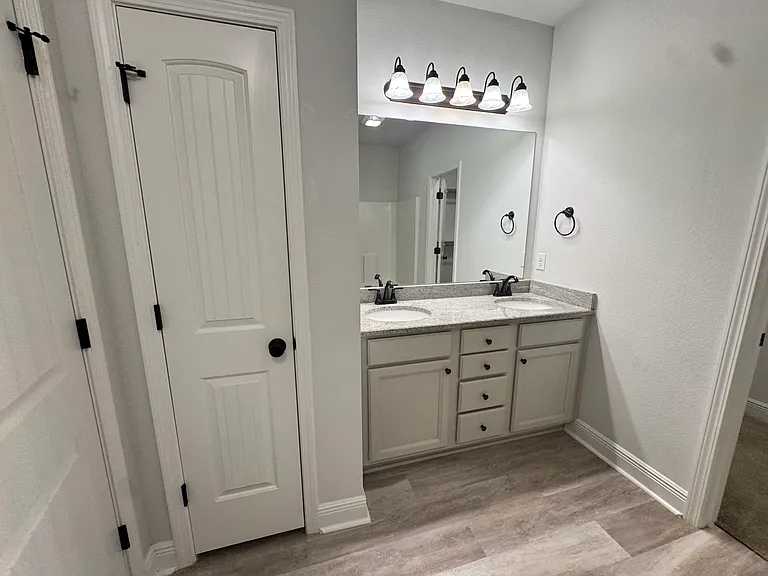 5723 Maggie Rose Cir — Photo 9