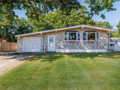 38 Kayron Drive, Ronkonkoma, NY, 11779