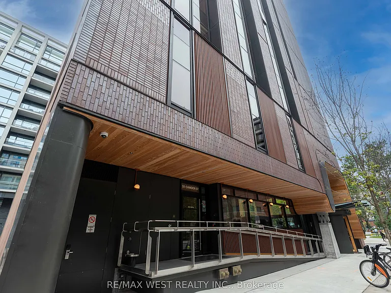 42 Camden St #303 — Photo 31