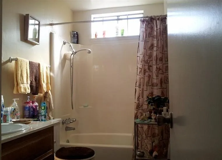 8209 Manhattan Dr — Photo 6