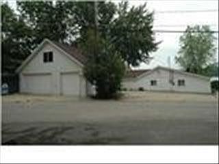 1st image of 429 N Lake Dr