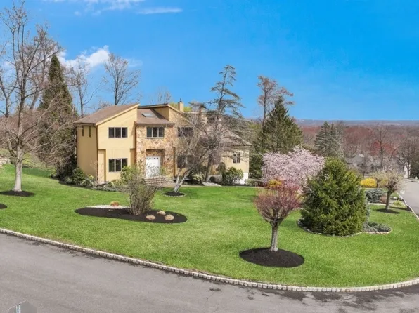 17 Sherbrooke Dr, Lincoln Park Boro, NJ 07035