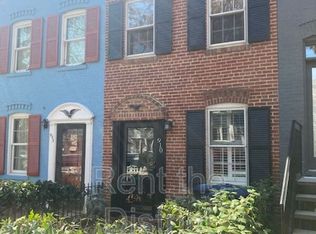 910 25th St NW, Washington, DC