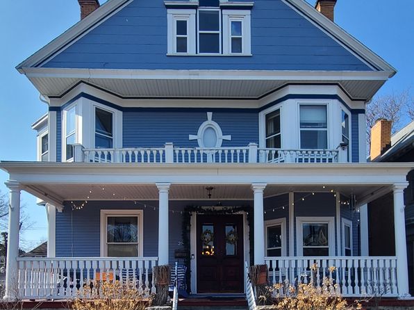 252 Crescent Ave