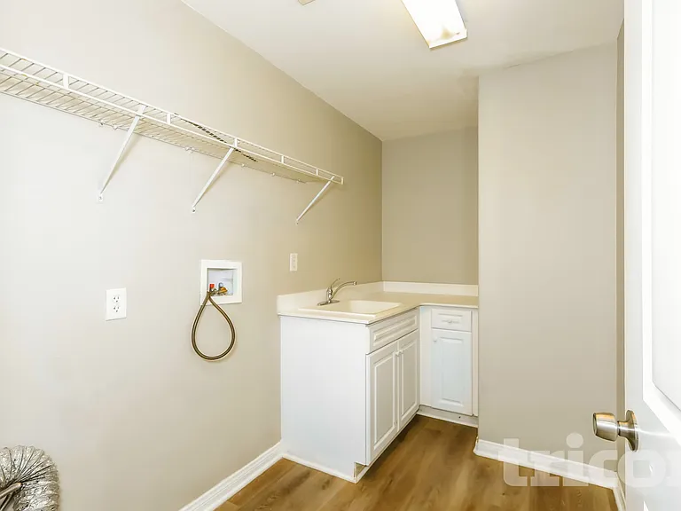 41808 Davidson St — Photo 14