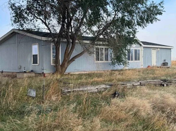 6878 N 25th Rd E, Idaho Falls, ID 83401