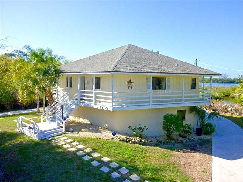 1st image of 4900 Lemon Bay Dr