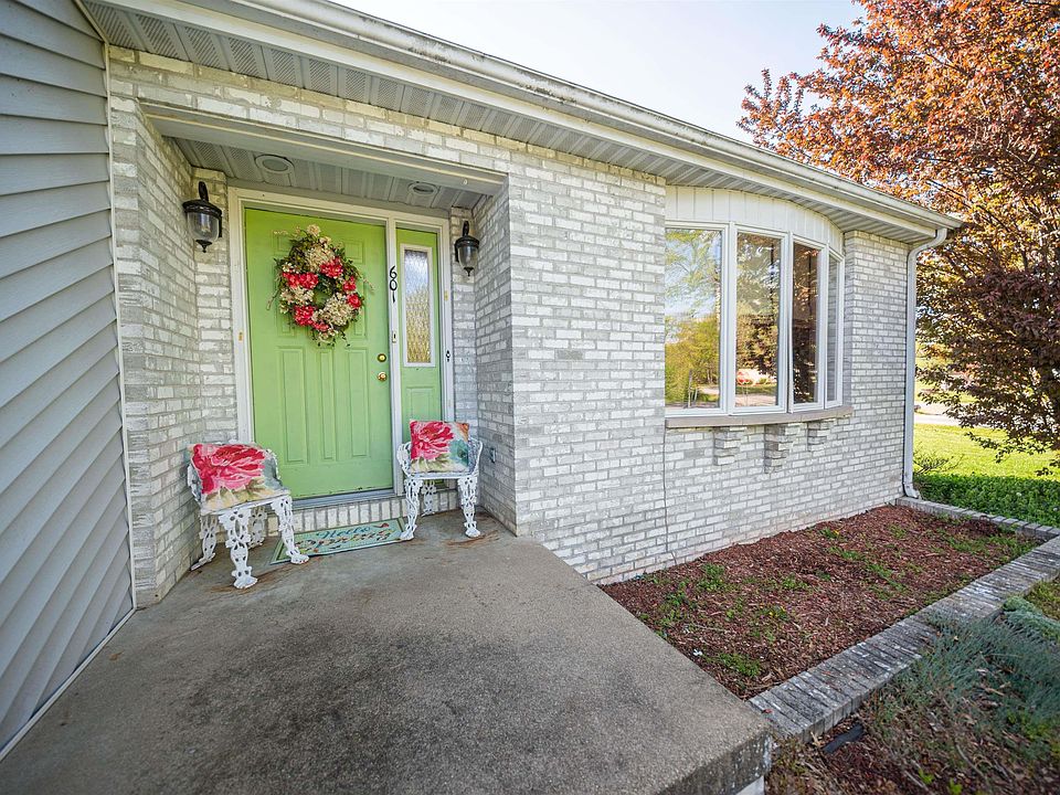601 S Main St, Belle Rive, IL 62810 Zillow