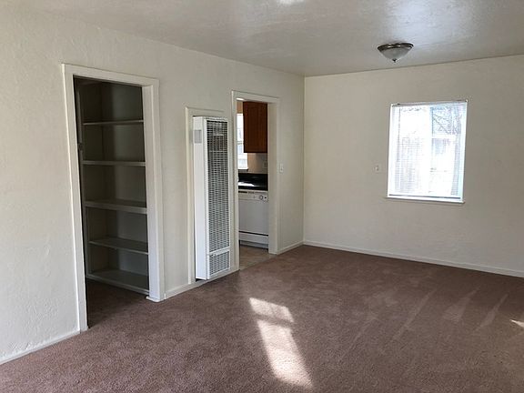 3rd image of 3163 38th Ave